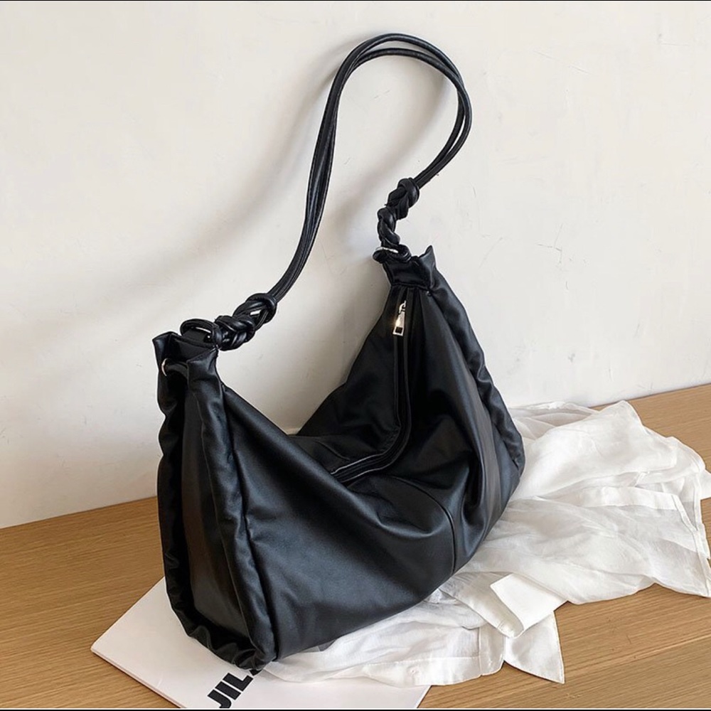 Casual Shoulder Large Capacity Hand Bag - Picture 1 of 8